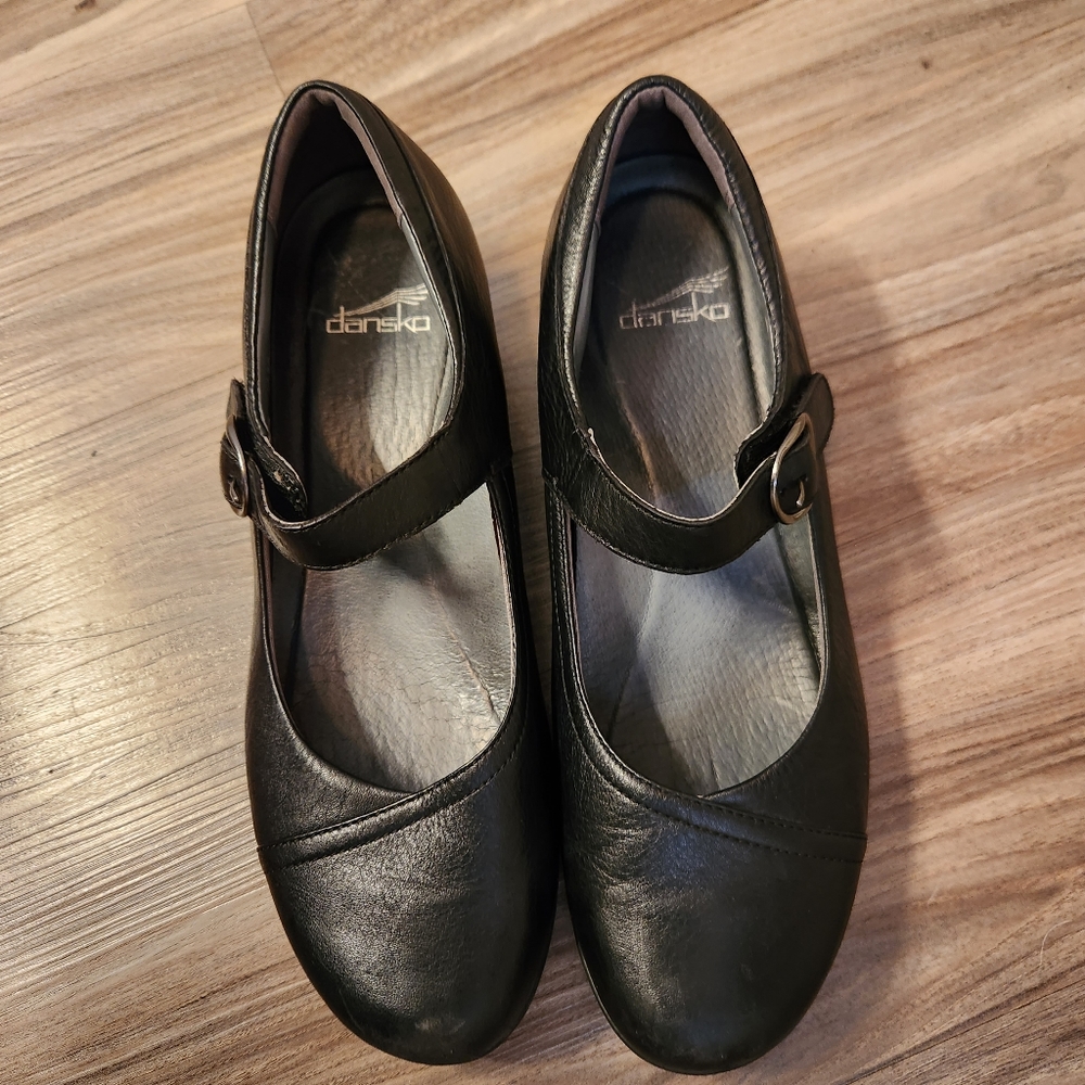 Dansko Mary Jane shoes size 10.5/11 41